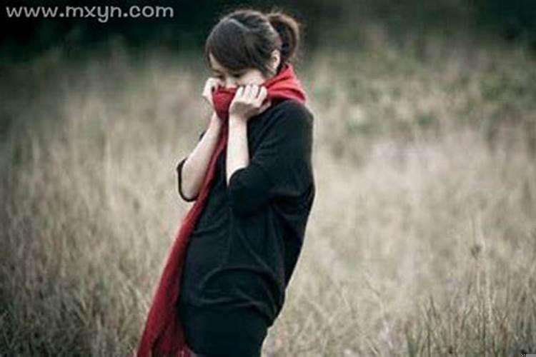 女人梦到很多屎