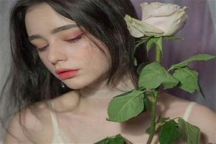 2021年属牛摩羯座女全年运势