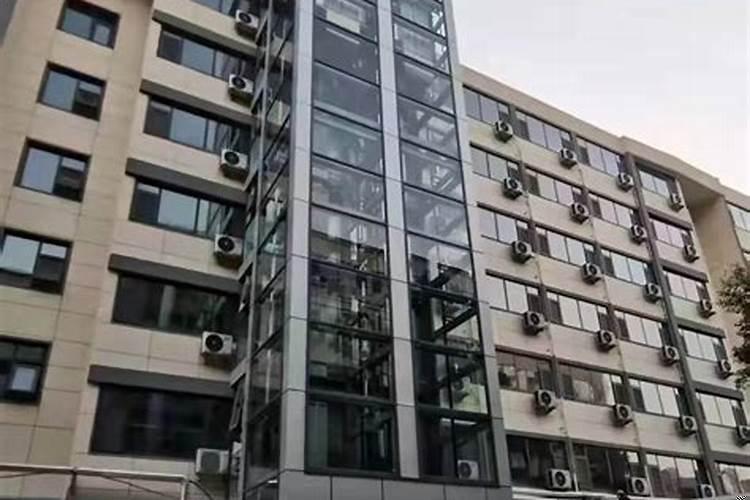 6楼以上的房子是不是都要装电梯