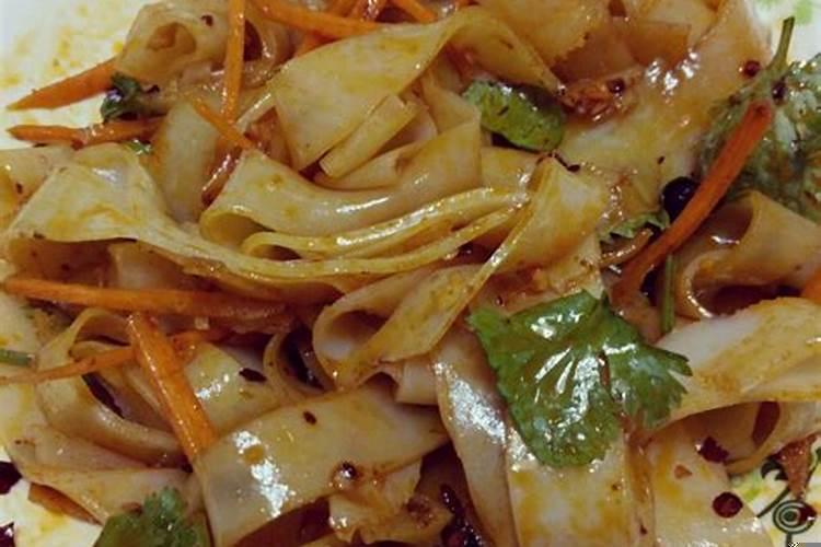 做梦吃凉皮是怎么回事