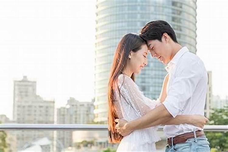 夜里梦到女朋友来我家怎么说