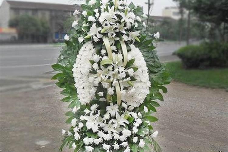 殡仪馆送人要注意什么