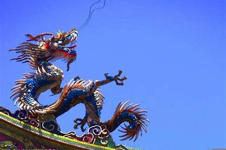 梦见黑鱼寓意什么预兆