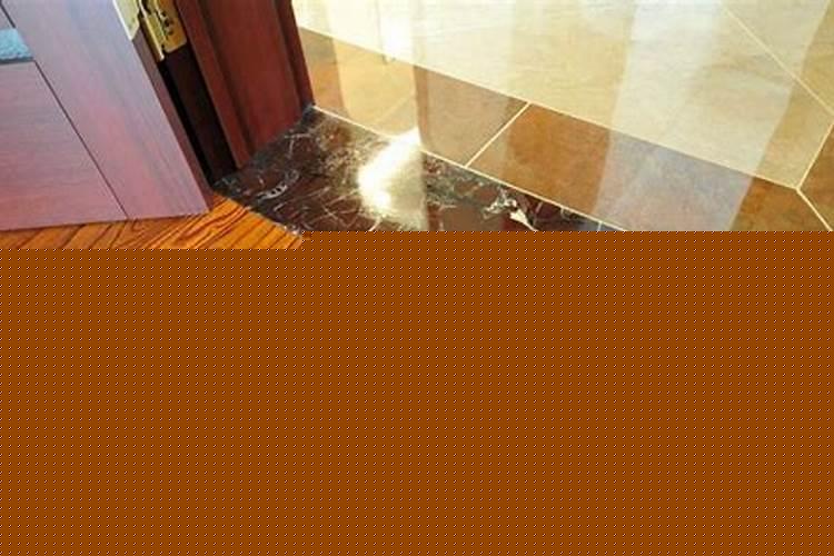 是先装门槛石还是先装门