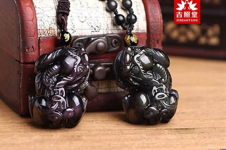 属龙佩戴什么可以辟邪