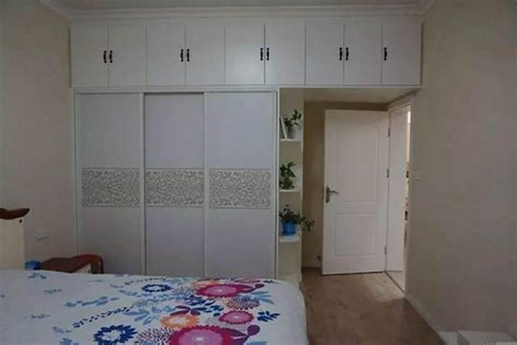 卧室衣柜门对着卧室门好吗