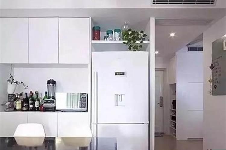 冰箱放楼梯下可以吗