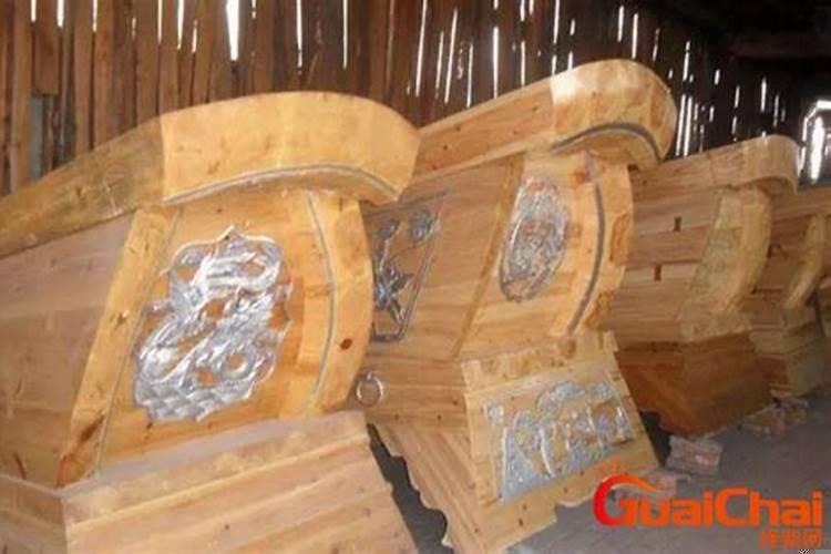 做梦梦见棺材预示着什么