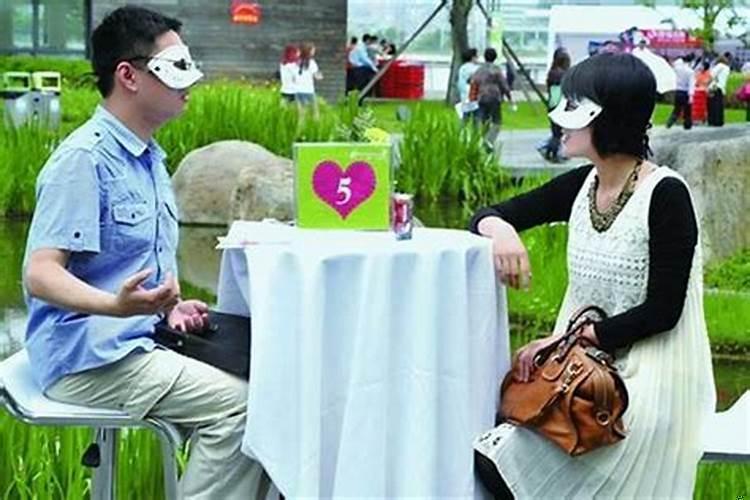 八字看配偶赚钱能力