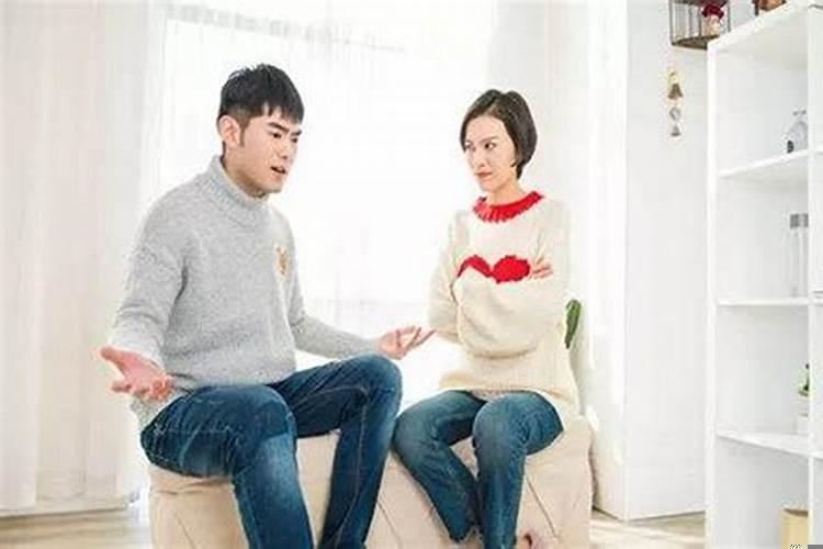 婚内出轨同居多久法律责任