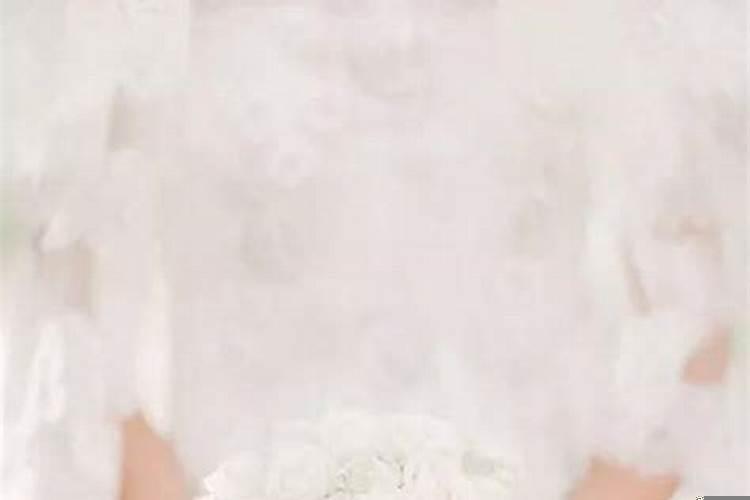 婚礼一定要穿白色婚纱吗