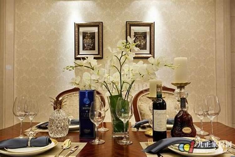 餐桌上适合摆放什么盆栽