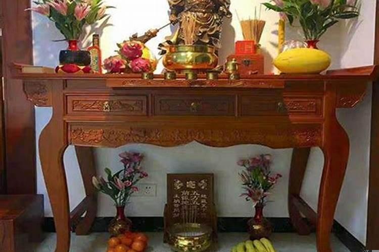 坟墓供桌怎么放