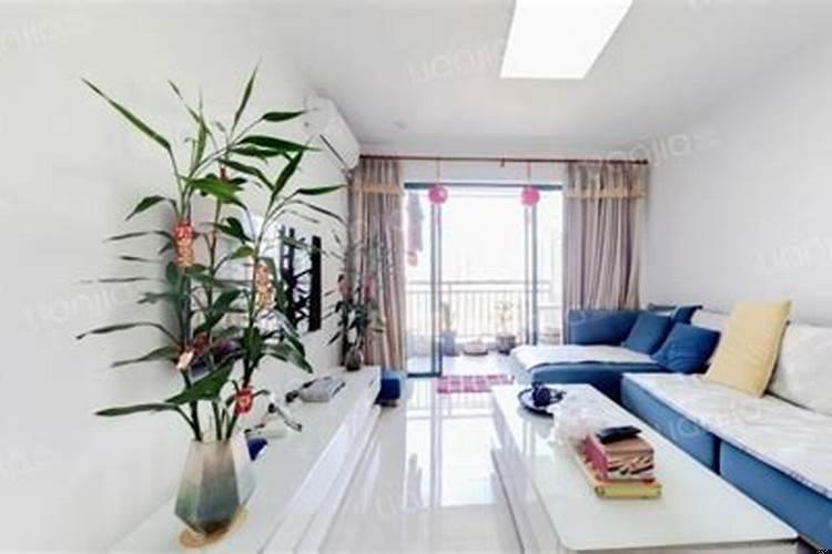 坐南朝北房子阳台应该在哪方