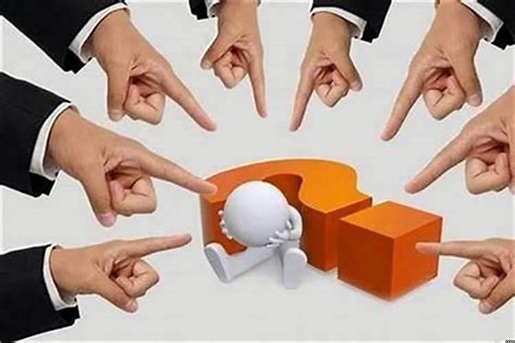 怎么对付身边的小人物