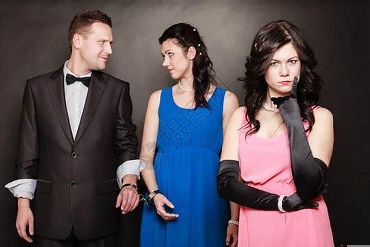 女人背叛家庭最好的报复