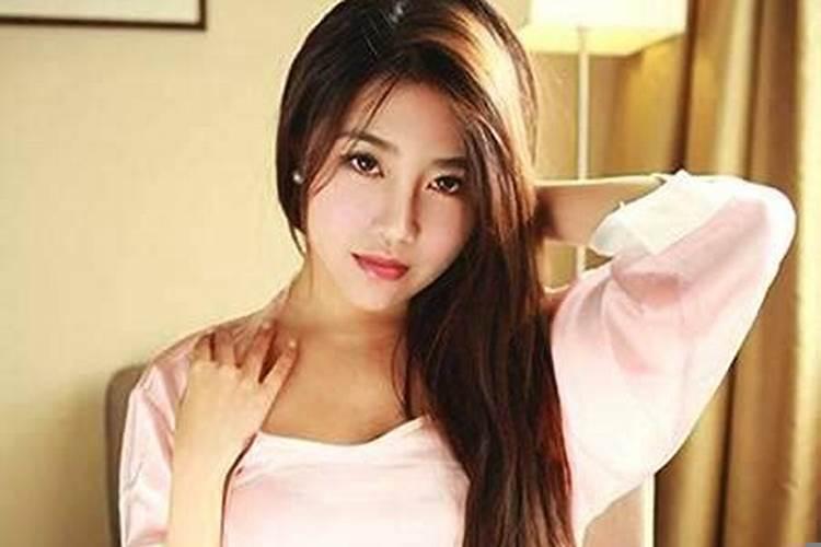 感情不纠缠的生肖女