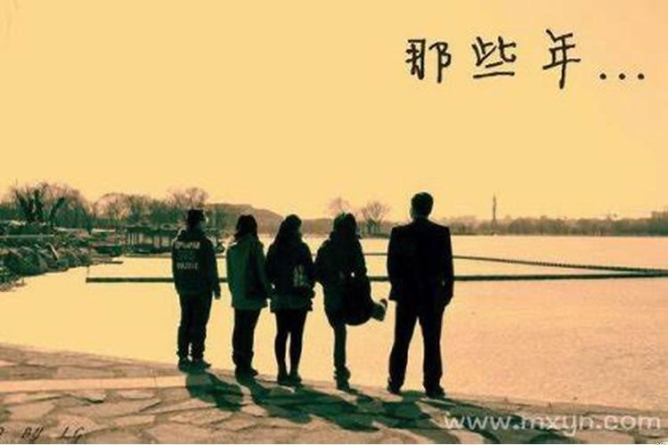 梦到分手一年的前女友说要复合