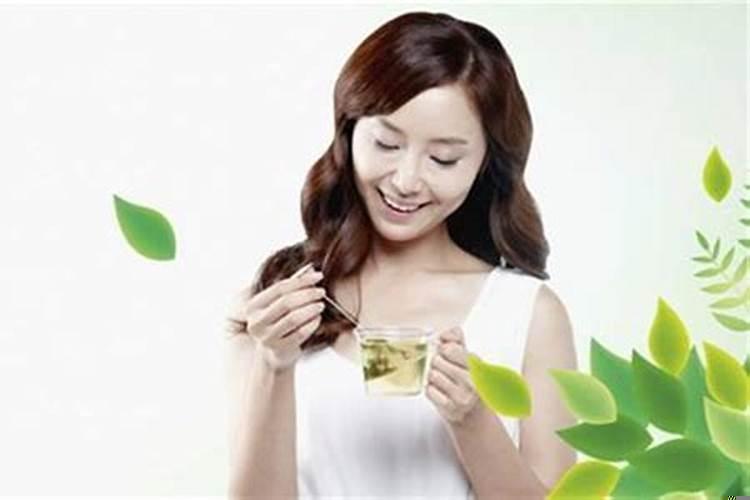 喜欢喝绿茶的明星