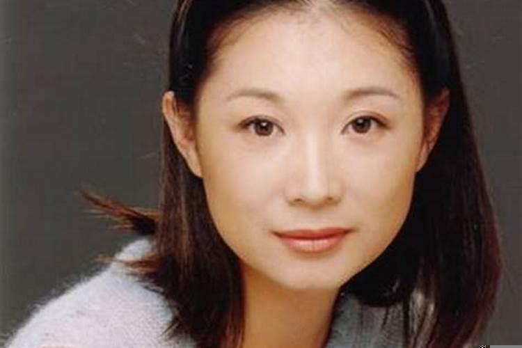 1997比2002大几岁