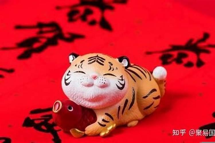 属虎搬家吉日2025年2月搬家吉日查询