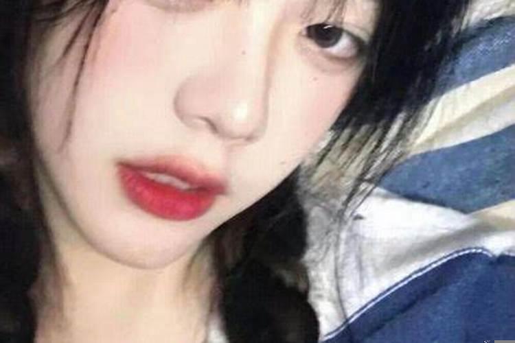 与有绿卡的人结婚多久可以离婚