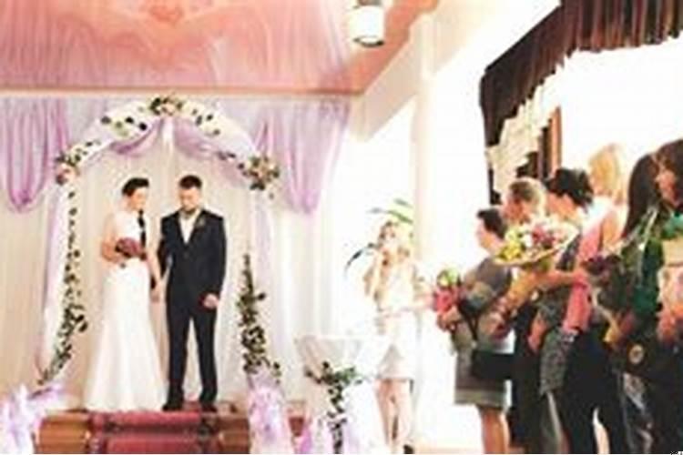 女属牛的嫁娶忌的三个属相