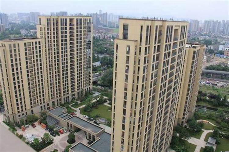 两套小户型和一套大户型