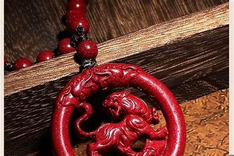 属虎的佩戴什么属相财运好