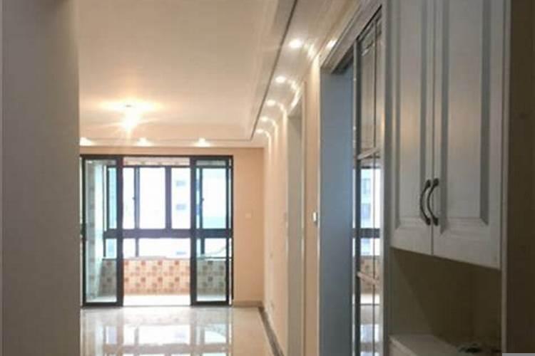 入户门能对着阳台吗