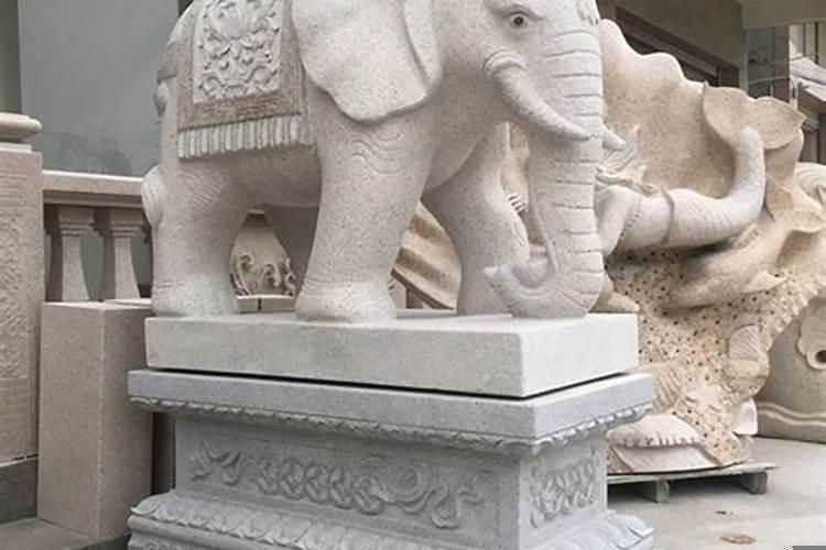 大象抱鼓石的寓意