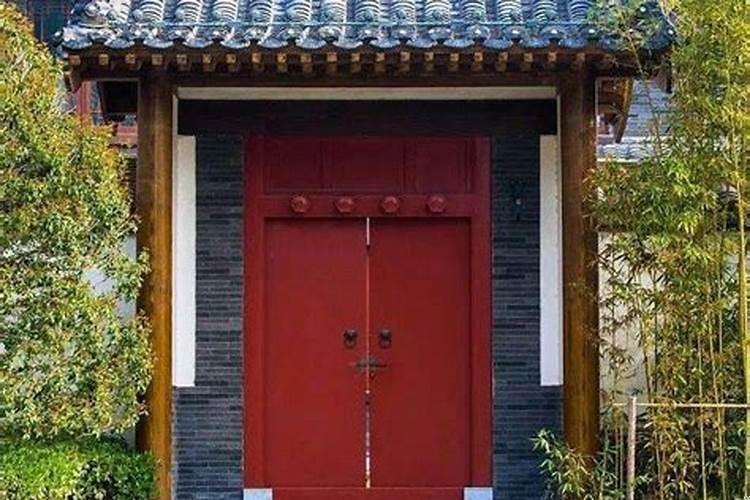 家里的大门朝南好不好