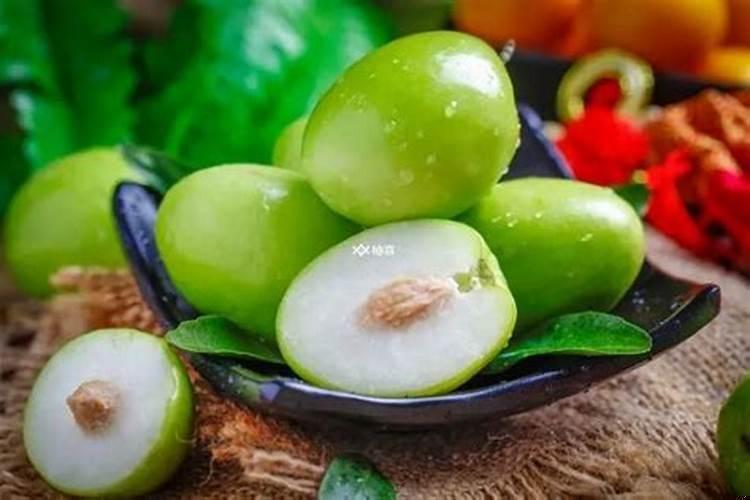 梦见吃青枣是什么意思周公解梦