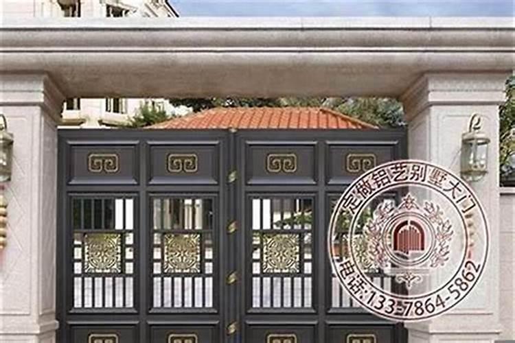 家里的大门朝南好不好