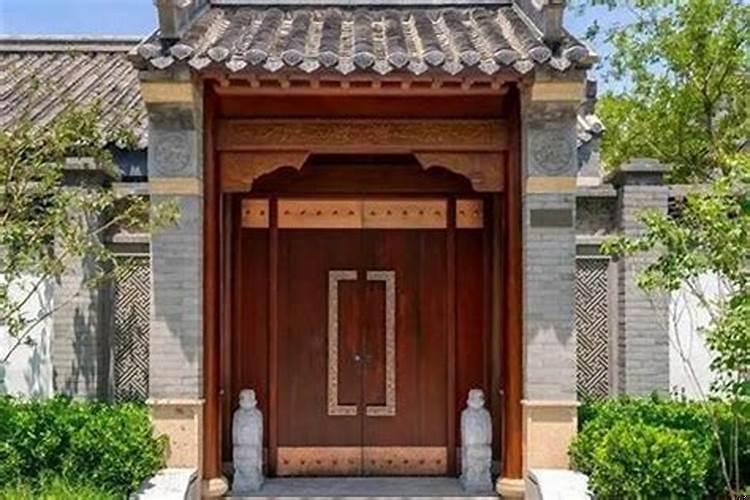 房子大门朝东北方向好吗