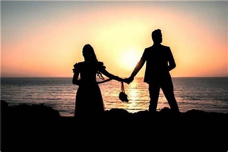 梦见已死去多年的老人