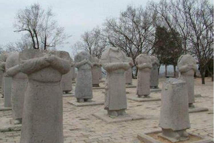 梦见坟墓是好是坏