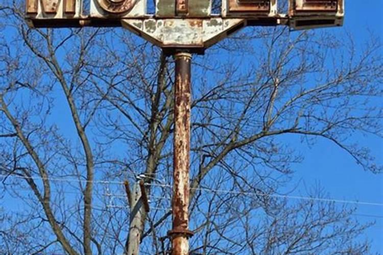 晚上梦见蛇是怎么回事?