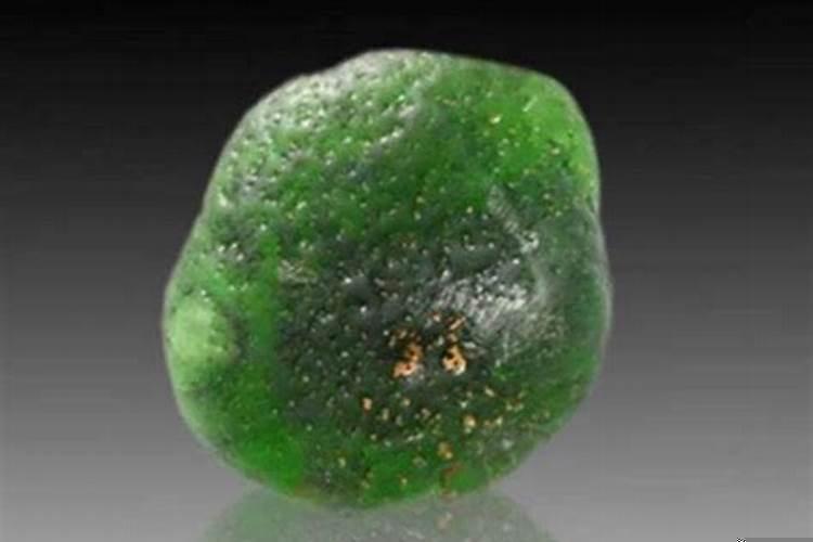 玻璃陨石最新市场动态