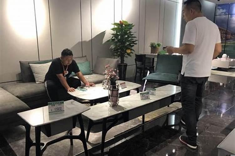 现在买什么家具好