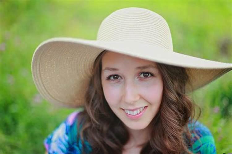 76年属龙人在2022年的全年运势