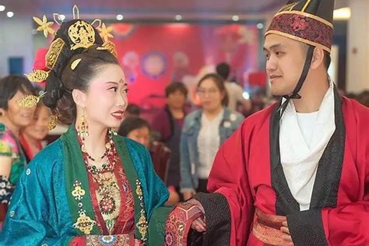 结婚可以穿白色嘛