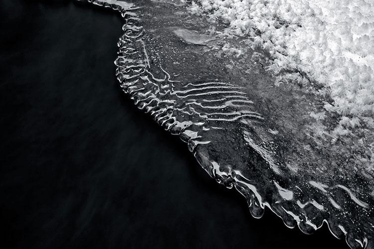 楼房建在坟地旁边好吗风水好吗