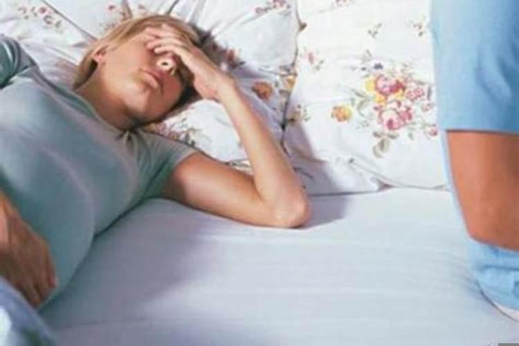 已婚女人梦见自己生孩子是什么意思