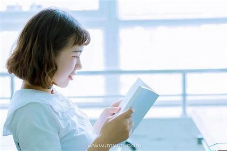 梦见女同学是什么征兆周公解梦