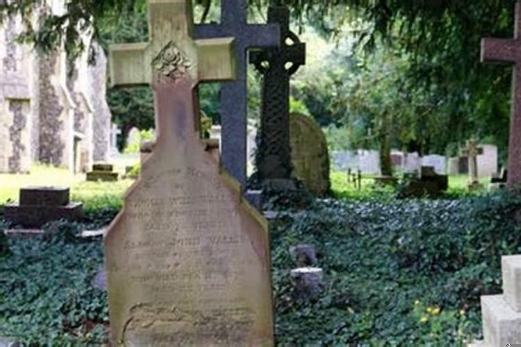 梦到坟地是什么预兆