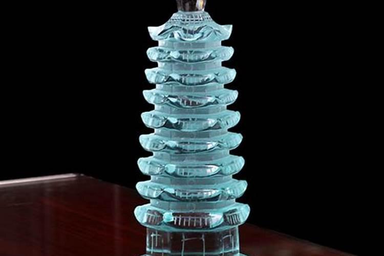 门前栽四季青好不好