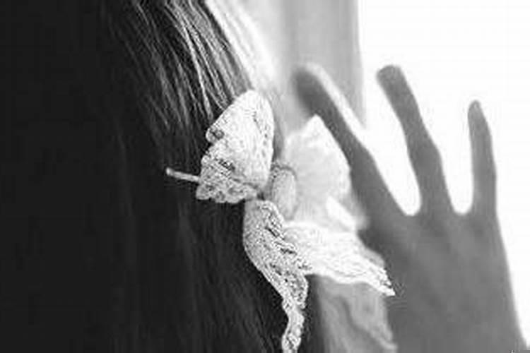 梦见老婆在哭喊