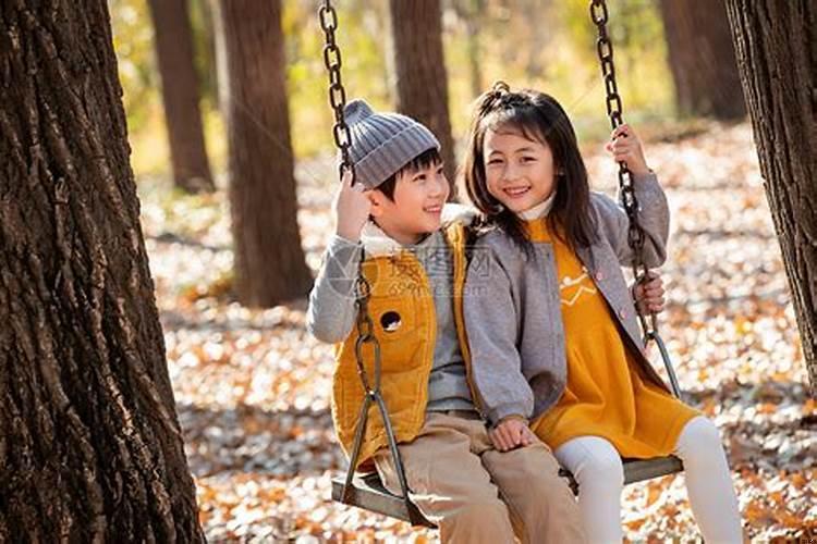 梦见别人抱着孩子哭