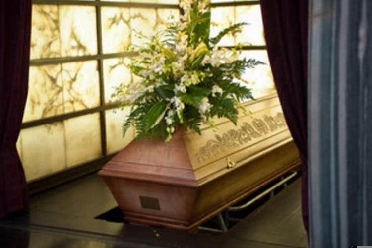 夜晚梦见棺材好不好